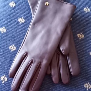 Etienne Aigner Leather Gloves